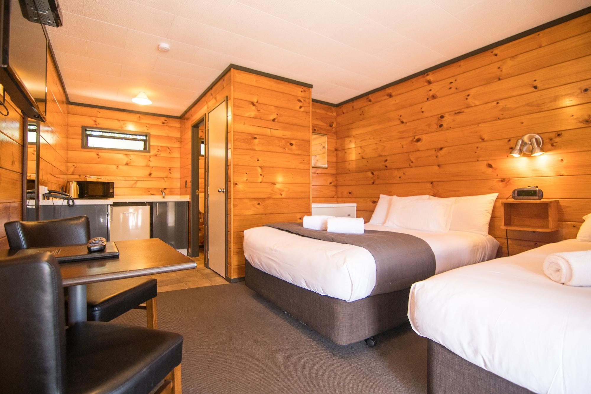 Parklands Motorlodge & Holiday Park Turangi Exterior foto